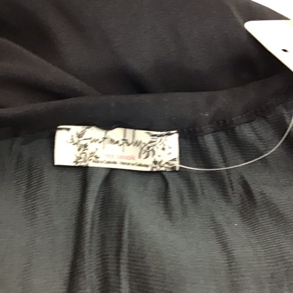 Free People Solid Black Melrose Lace Open Back V Neck Bodysuit - Picture 8 of 12